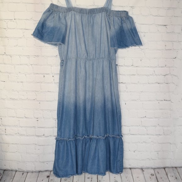 Dress (DR4) - Picture 2 of 5